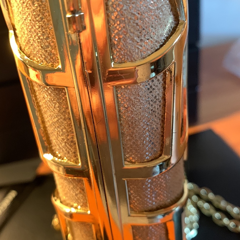 NWT Marciano cutout minaudiere clutch - Picture 6 of 11